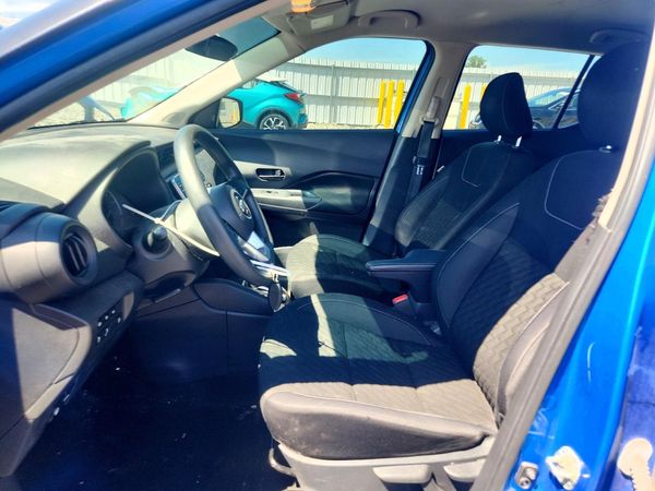 2021 NISSAN KICKS