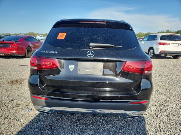 2021 MERCEDES-BENZ GLC GLC300