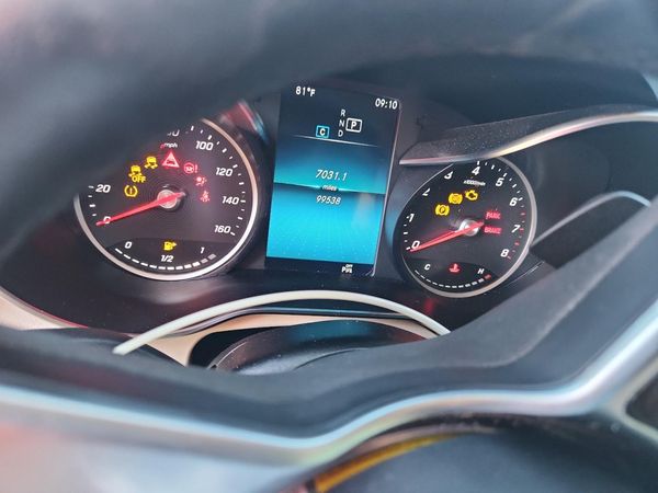 2021 MERCEDES-BENZ GLC GLC300