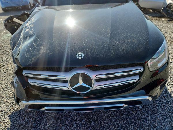 2021 MERCEDES-BENZ GLC GLC300