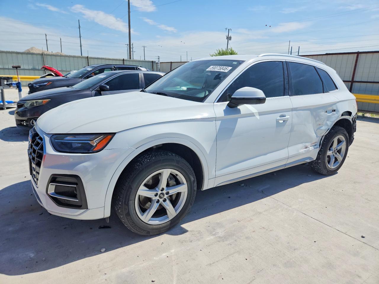 2021 AUDI Q5 quattro Premium