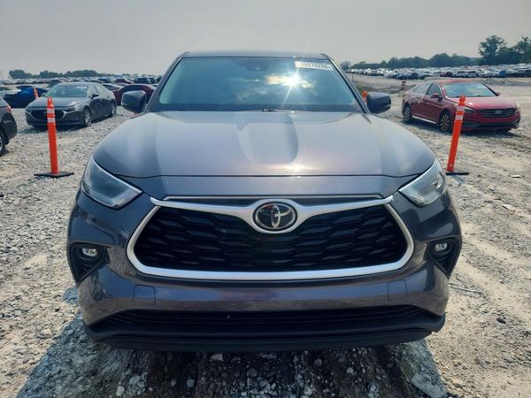 2021 TOYOTA HIGHLANDER