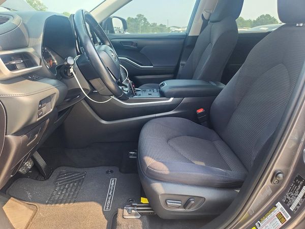 2021 TOYOTA HIGHLANDER
