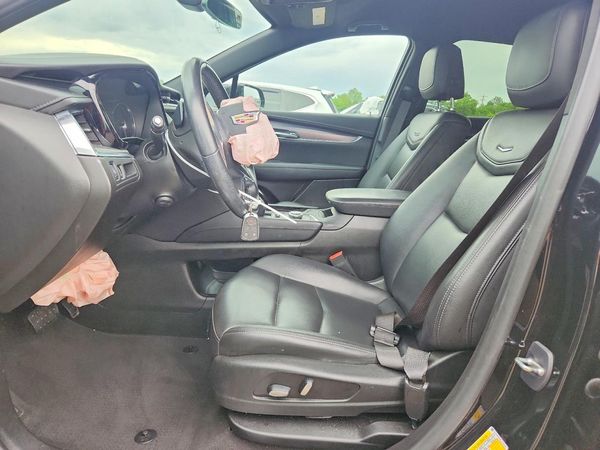 2020 CADILLAC XT5 Luxury