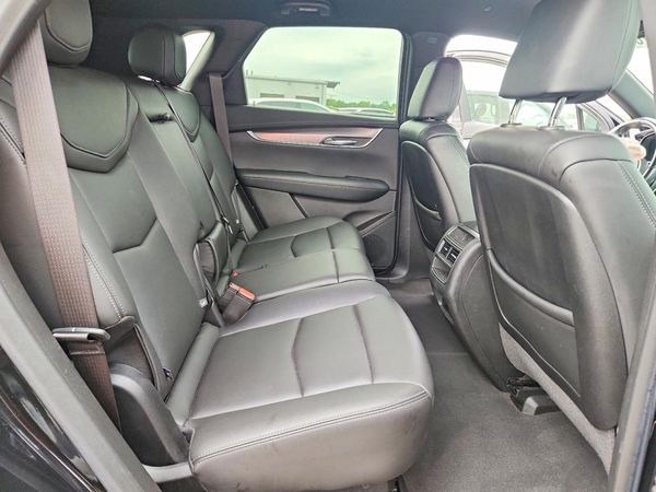 2020 CADILLAC XT5 Luxury