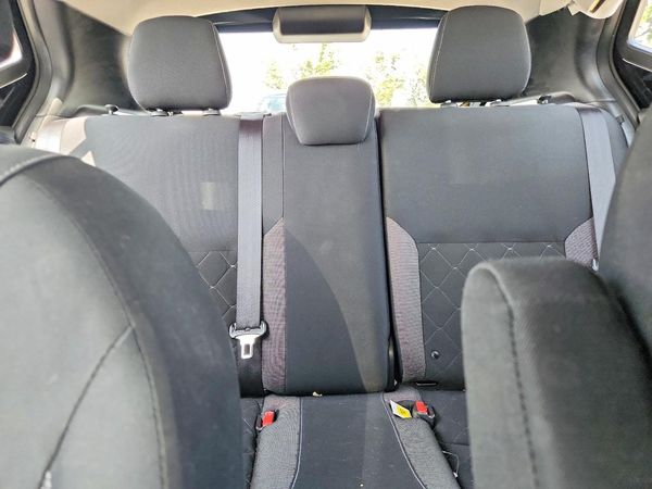 2019 NISSAN KICKS