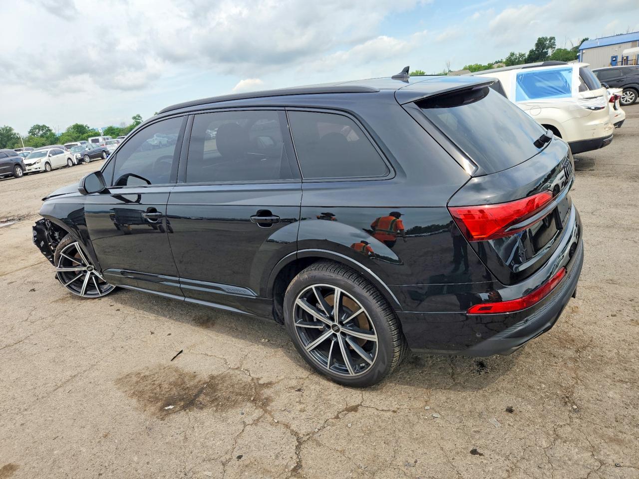 2025 AUDI Q7 quattro Premium Plus