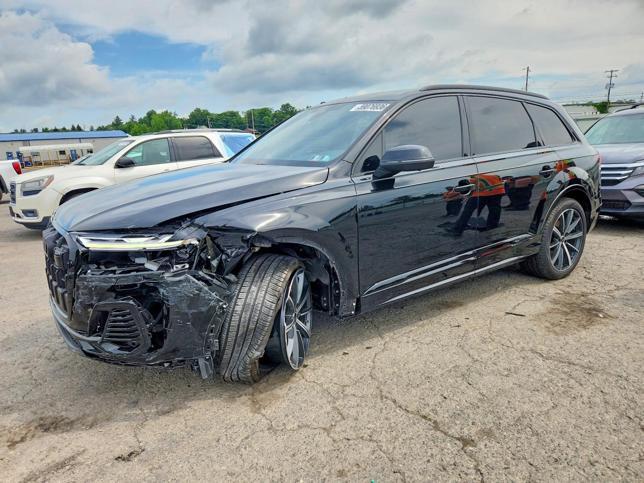 2025 AUDI Q7 quattro Premium Plus