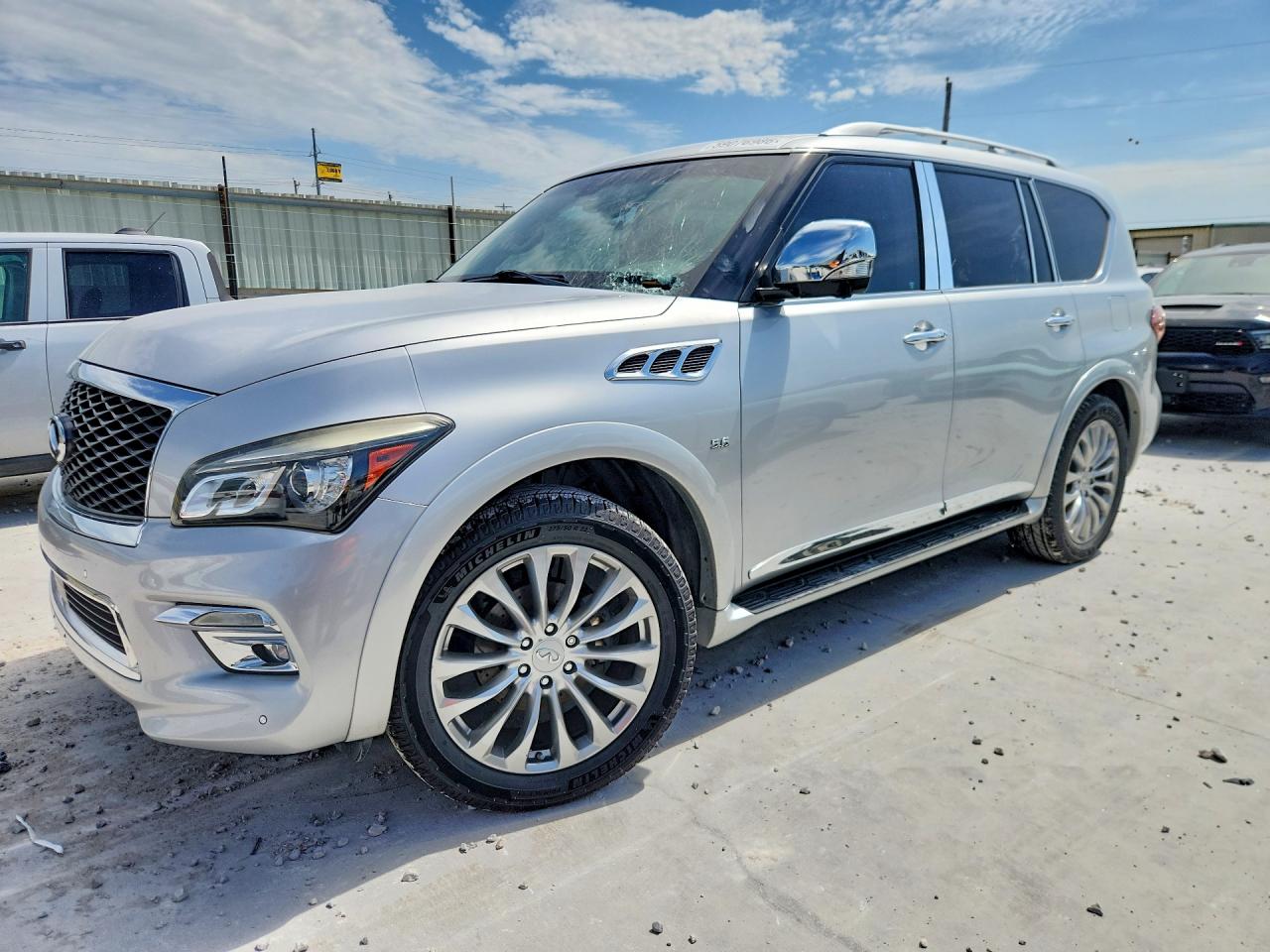 2016 INFINITI QX80