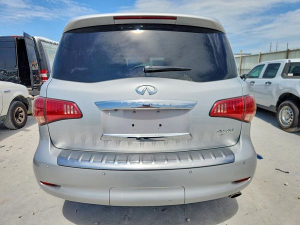 2016 INFINITI QX80