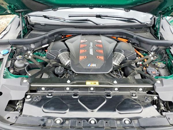 2025 BMW XM
