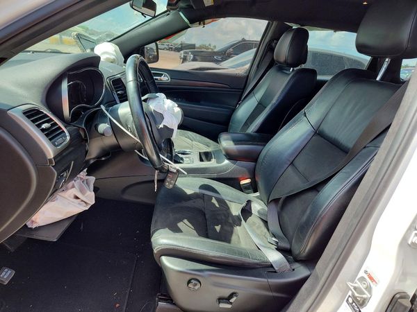 2021 JEEP GRAND CHEROKEE LAREDO 4X2