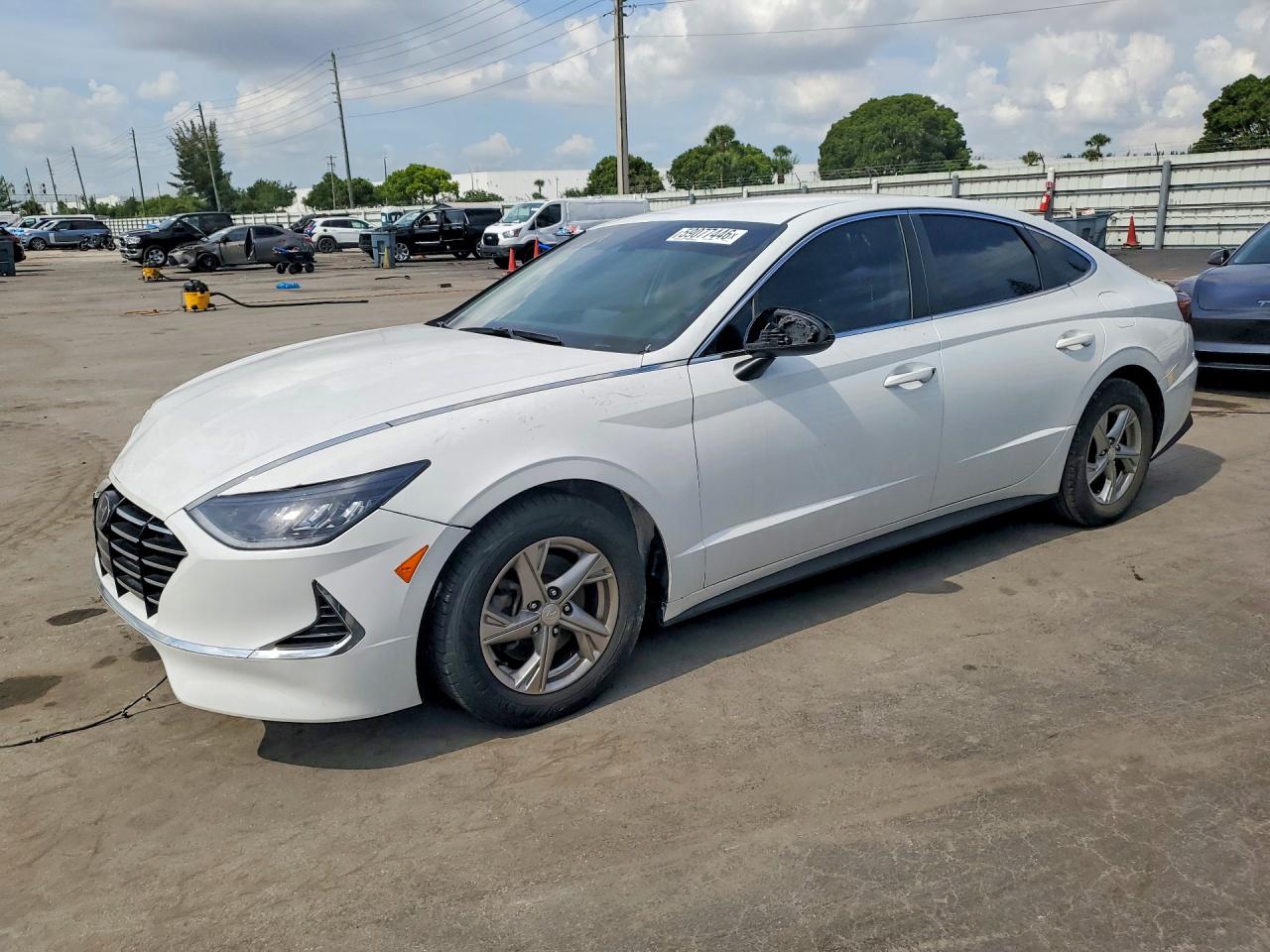 2022 HYUNDAI SONATA SE