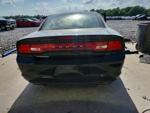 2013 DODGE CHARGER SE
