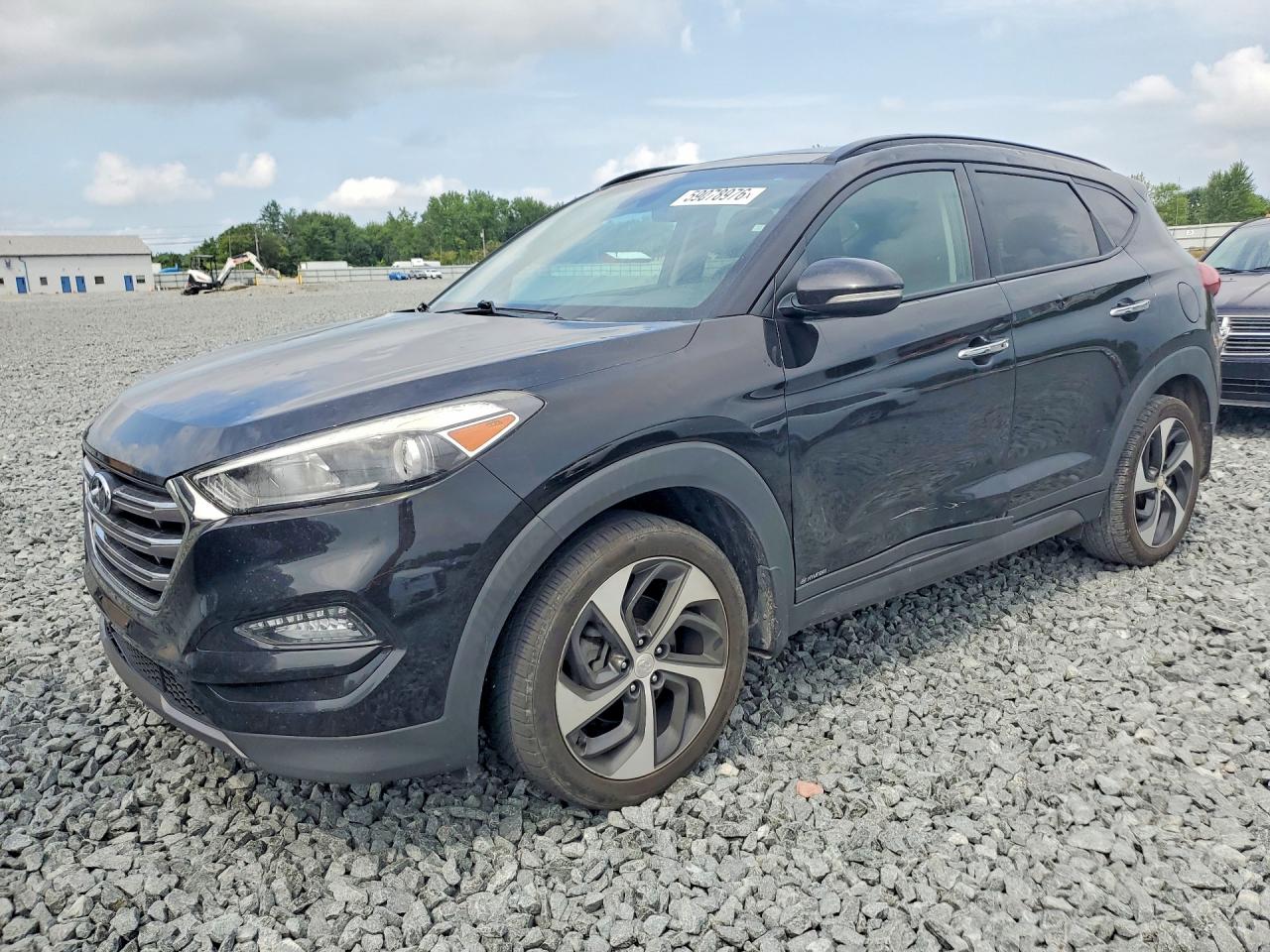 2016 HYUNDAI TUCSON