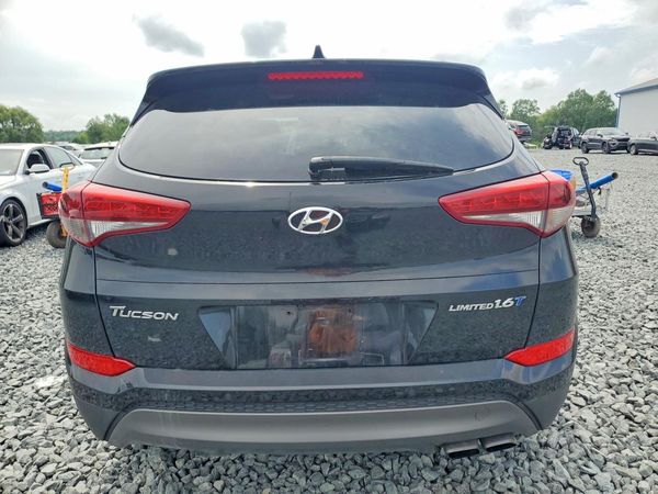 2016 HYUNDAI TUCSON