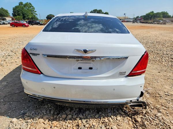 2018 GENESIS G90 3.3T Premium