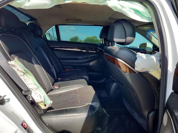 2018 GENESIS G90 3.3T Premium
