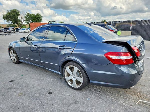 2010 MERCEDES-BENZ E E350