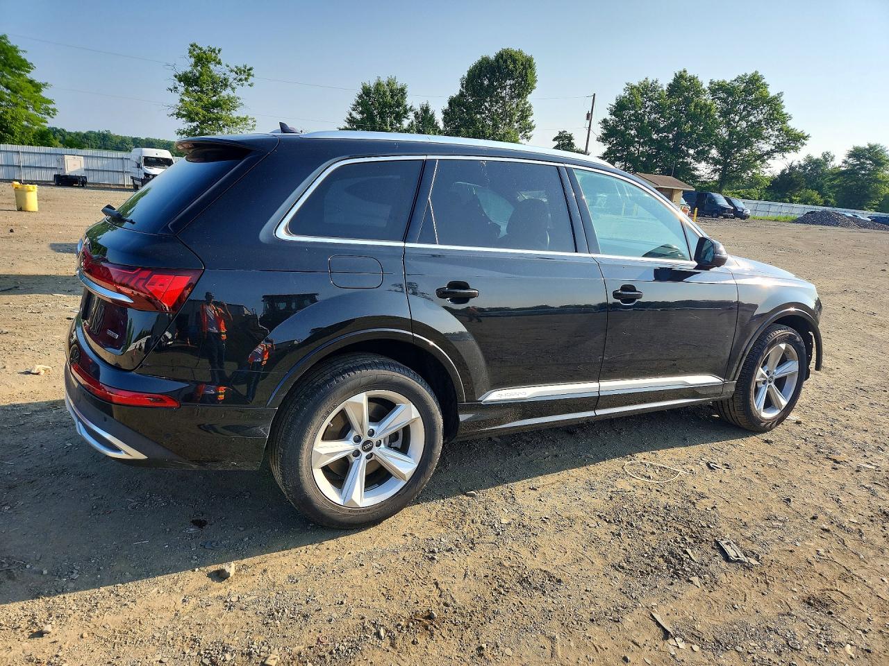 2022 AUDI Q7 quattro Premium