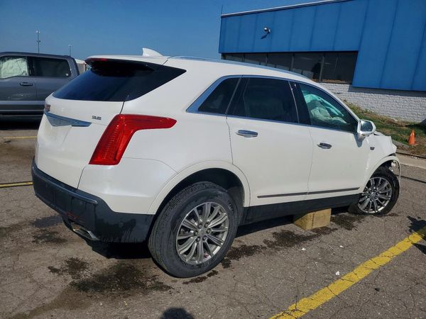 2018 CADILLAC XT5 Luxury