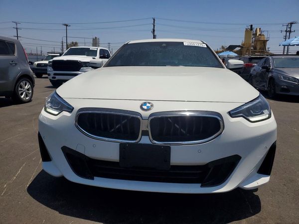 2024 BMW 230I
