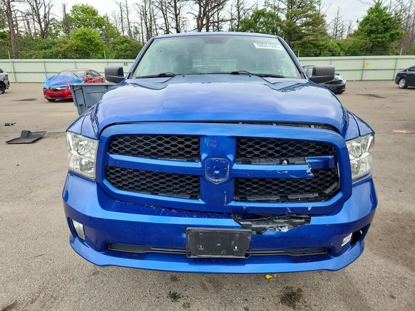2017 RAM 1500 ST QUAD CAB 4X4