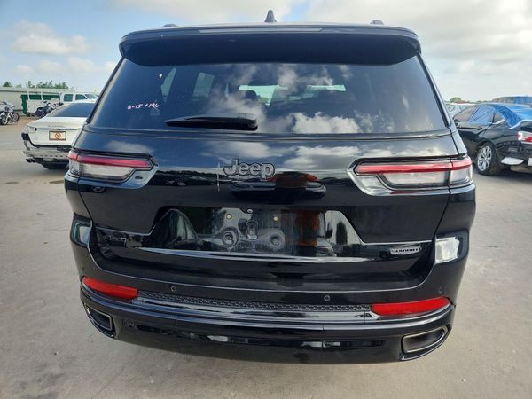 2025 JEEP GRAND CHEROKEE Summit