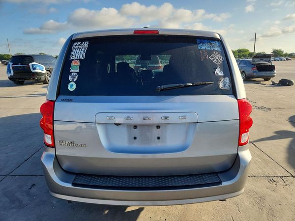 2019 DODGE GRAND CARAVAN SE