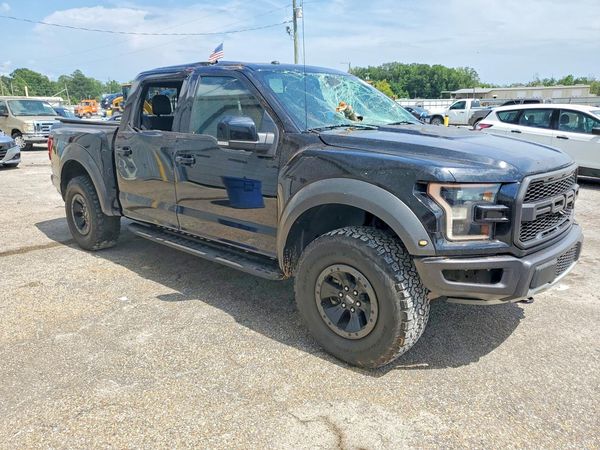 2018 FORD F150 Super Crew - Raptor