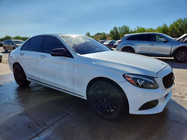 2016 MERCEDES-BENZ C C300-4M