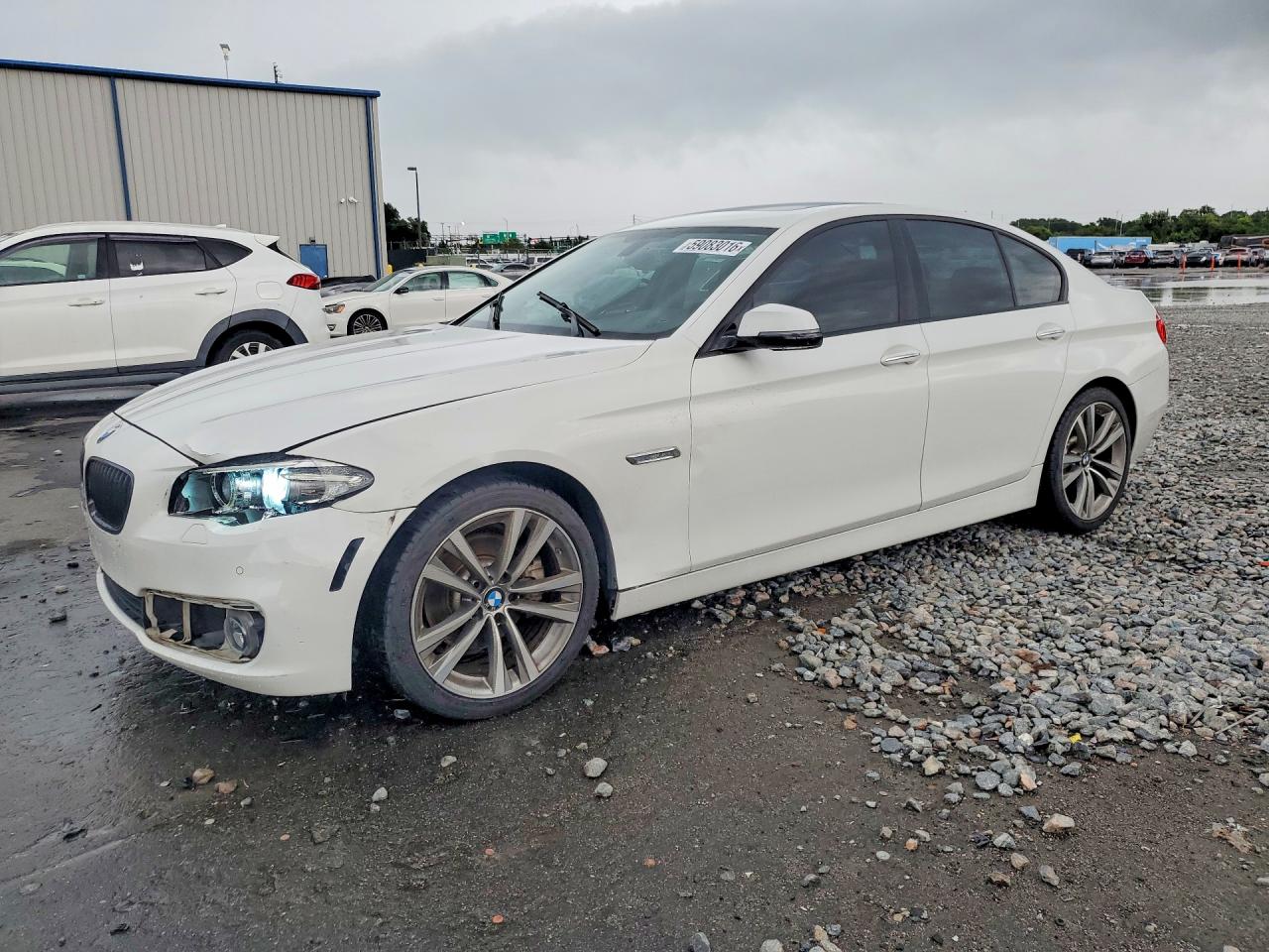 2016 BMW 528