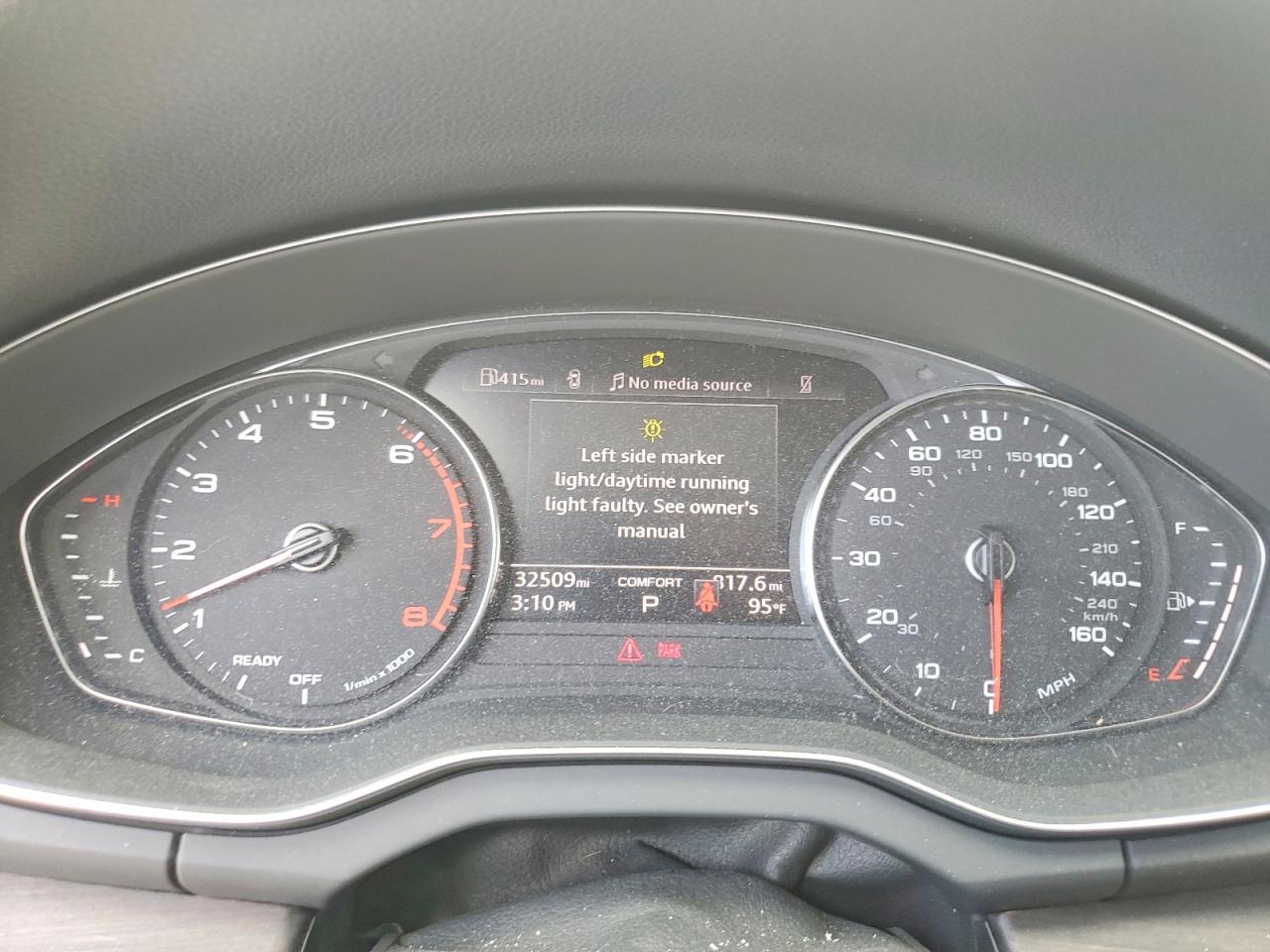 2022 AUDI Q5 S Line quattro Premium