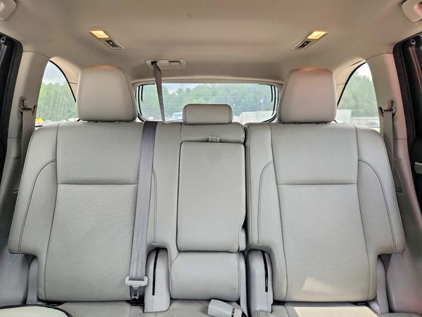 2017 TOYOTA HIGHLANDER