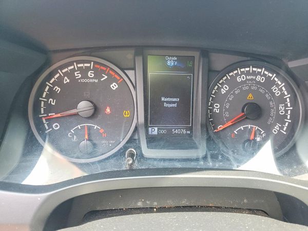 2022 TOYOTA TACOMA SR5