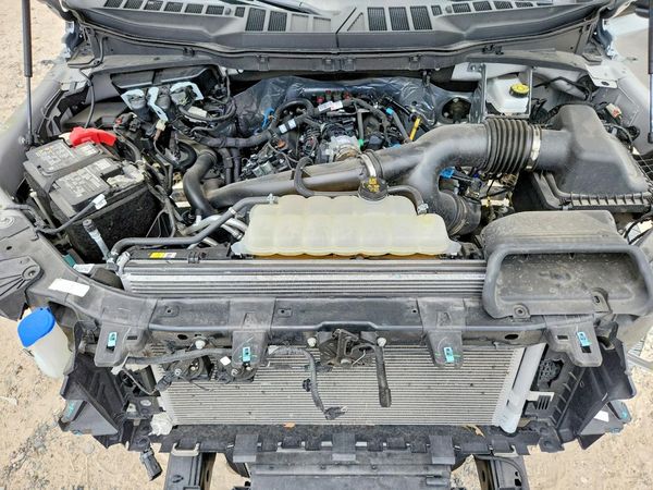 2025 FORD F150 STX