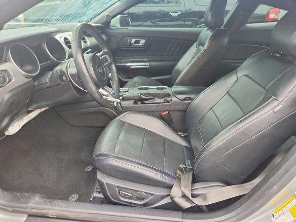 2019 FORD MUSTANG I4 Coupe