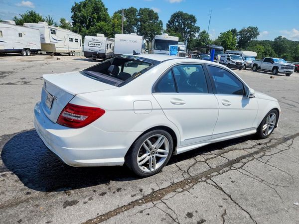 2013 MERCEDES-BENZ C C250
