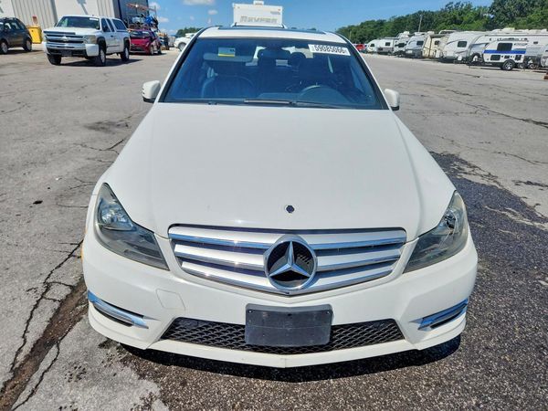 2013 MERCEDES-BENZ C C250