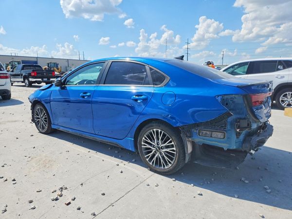 2022 KIA FORTE