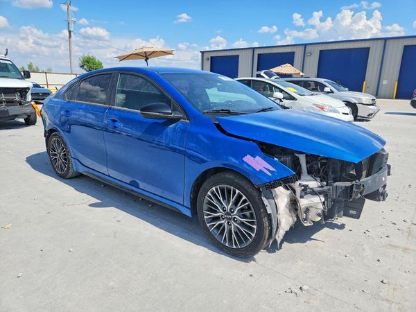 2022 KIA FORTE