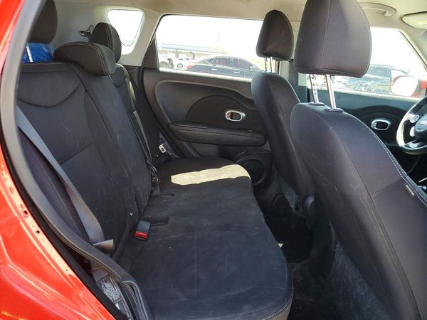 2019 KIA SOUL Base