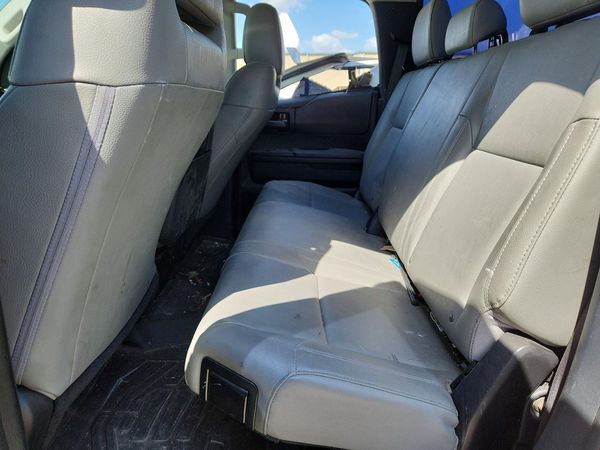 2017 TOYOTA TUNDRA SR/SR5