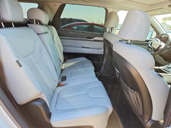 2024 HYUNDAI PALISADE SEL Premium
