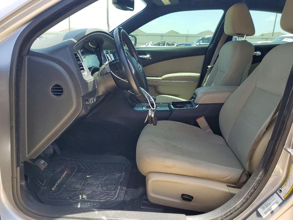 2013 DODGE CHARGER SE RWD