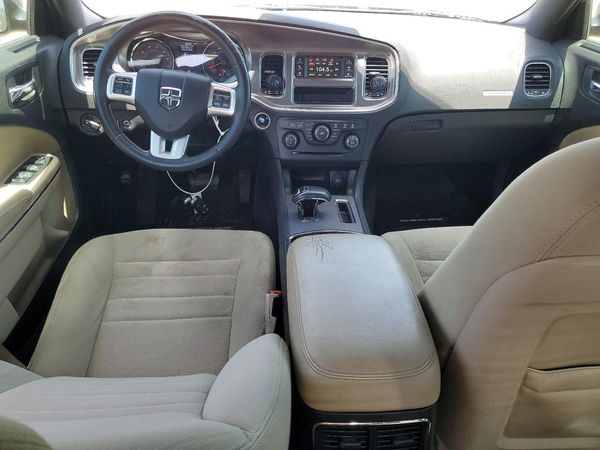 2013 DODGE CHARGER SE RWD