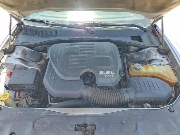 2013 DODGE CHARGER SE RWD