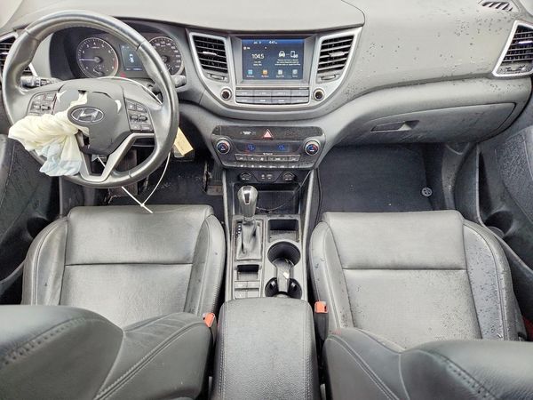 2018 HYUNDAI TUCSON