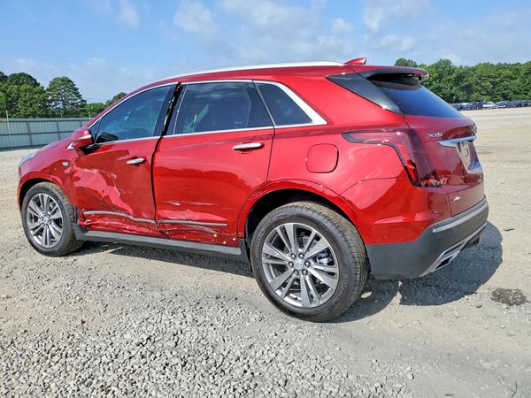 2026 CADILLAC XT5
