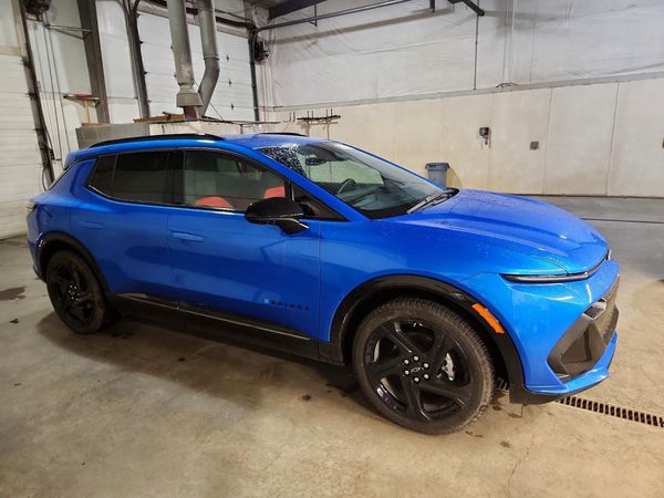 2025 CHEVROLET EQUINOX RS — Passenger 3/4